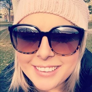 Meet your Posher, Lindsey